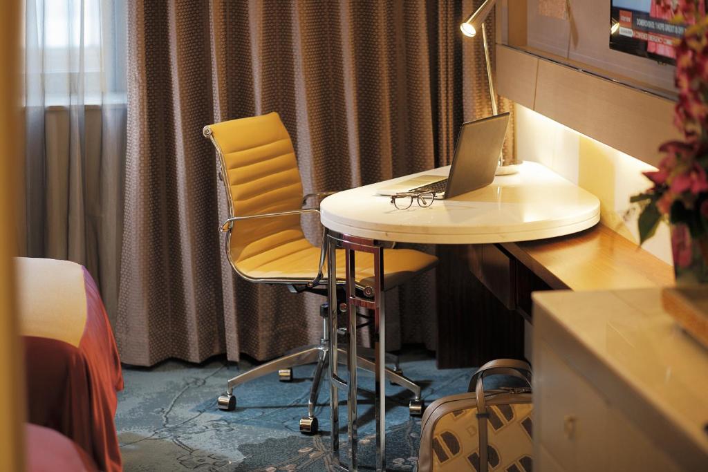 Tangla Hotel Brussels - Resim 18