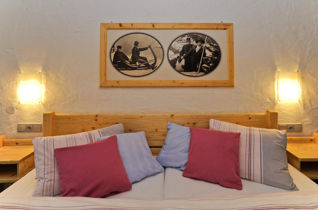 Postel nebo postele na pokoji v ubytování Erlebachova Bouda, hotel - Resort Svatý František