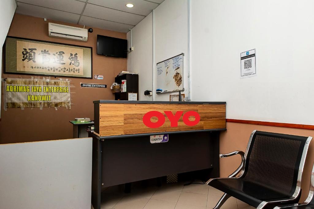 Kuchyň nebo kuchyňský kout v ubytování OYO 90059 Ltk Home