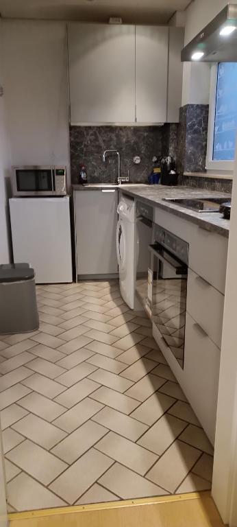 Komfortable Ferienwohnung in Flörsheim-Weilbach - Departamento
