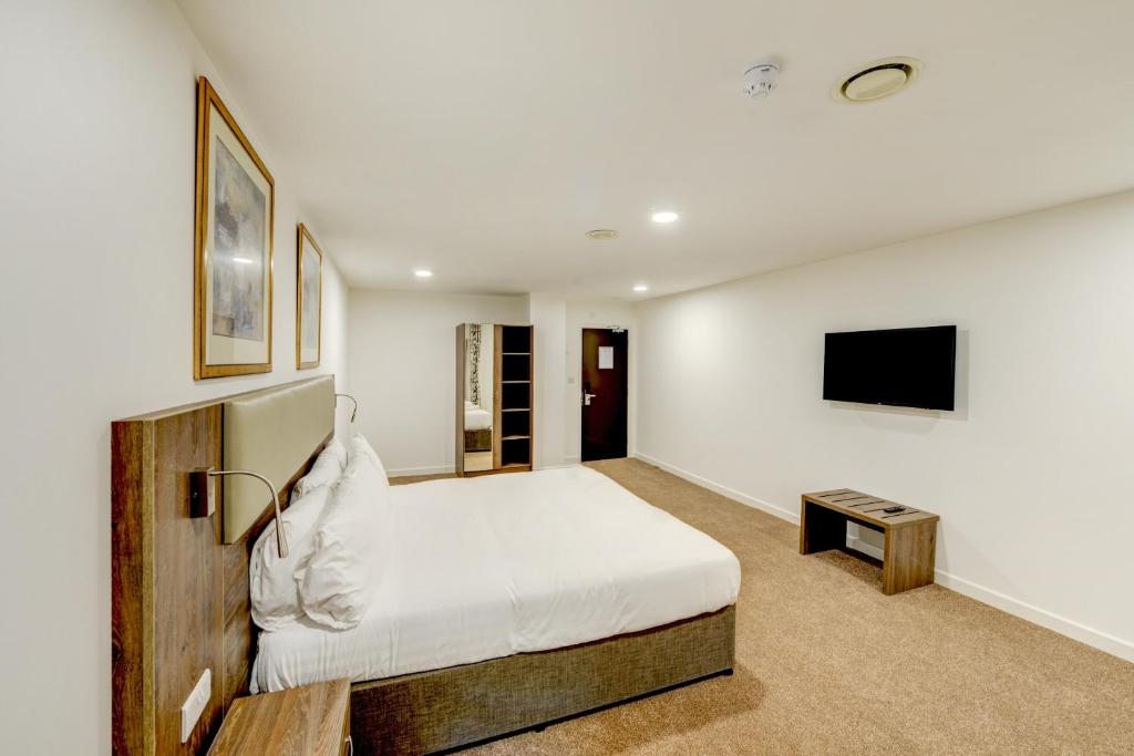 OYO Plymouth Central Hotel - Economy Double Room