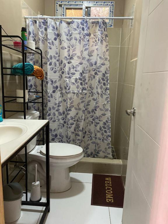Koupelna v ubytování 5 minutos de UNITEC Apartamento completo de un cuarto
