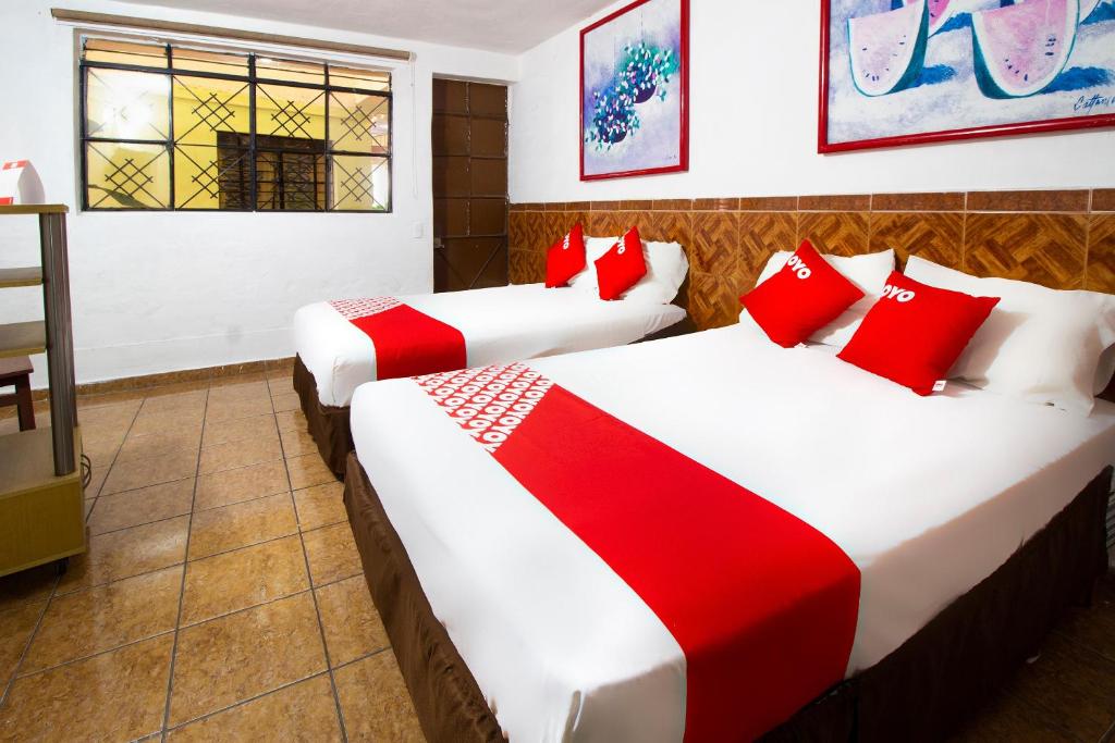 OYO Hotel Brazil,Guadalajara,Estadio Jalisco - Standaard Twee Bedden