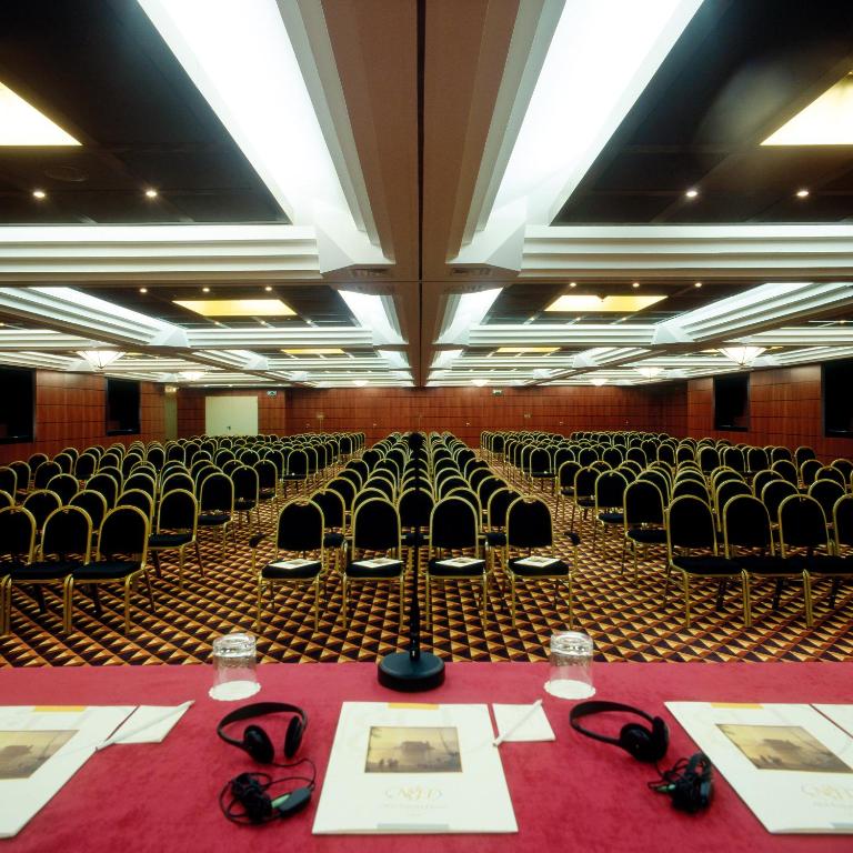 Ramada by Wyndham Naples - Resim 19