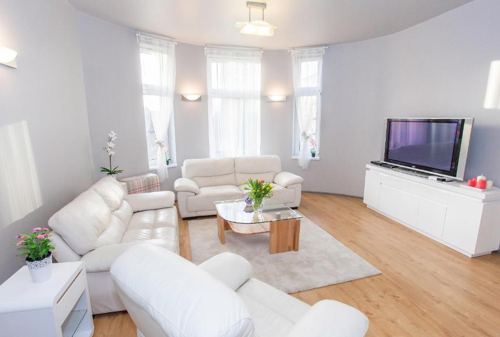 TV a/nebo společenská místnost v ubytování Studio Apartament Centrum Katowice