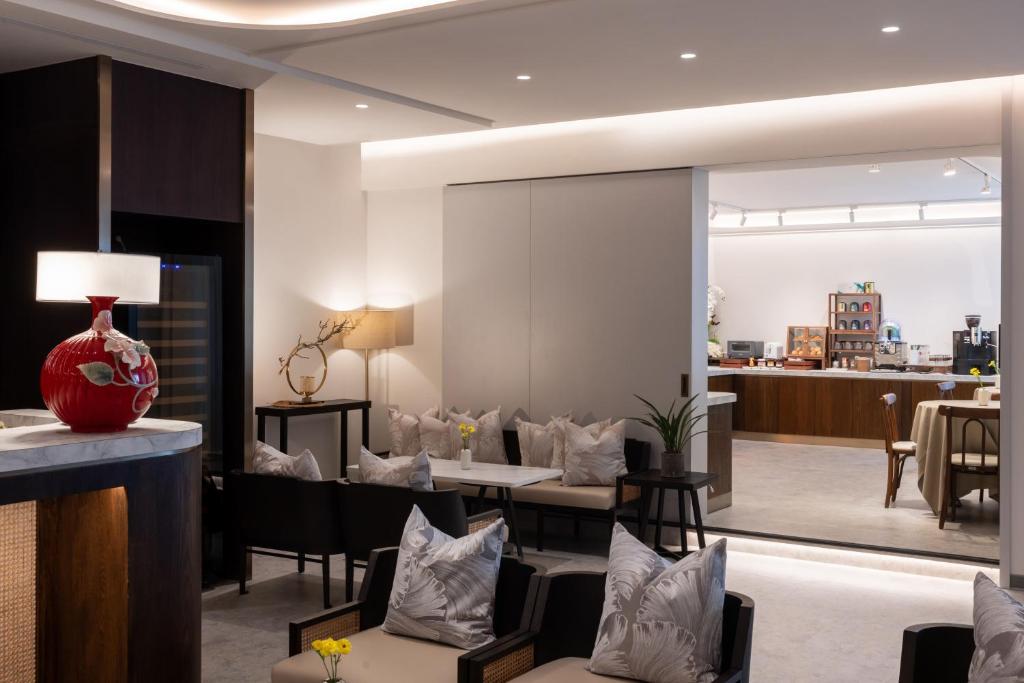 Posezení v ubytování Voyage Kaohsiung By Cosmos Oasis