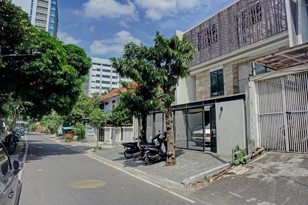 Fotografie z fotogalerie ubytování Super OYO Capital O 90635 Tango Juliet Residence v destinaci Jakarta