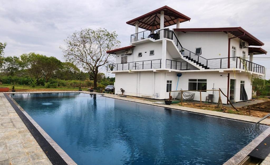 Bazén v ubytování Temuri Resort nebo v jeho okolí