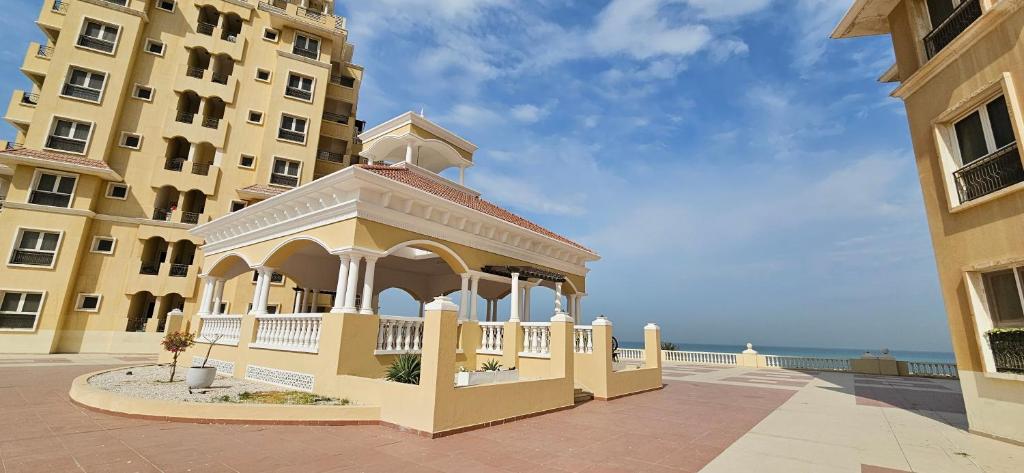 Üldine merevaade või majutusasutusest Big 2br Apartment close to the sea and Golf course pildistatud vaade