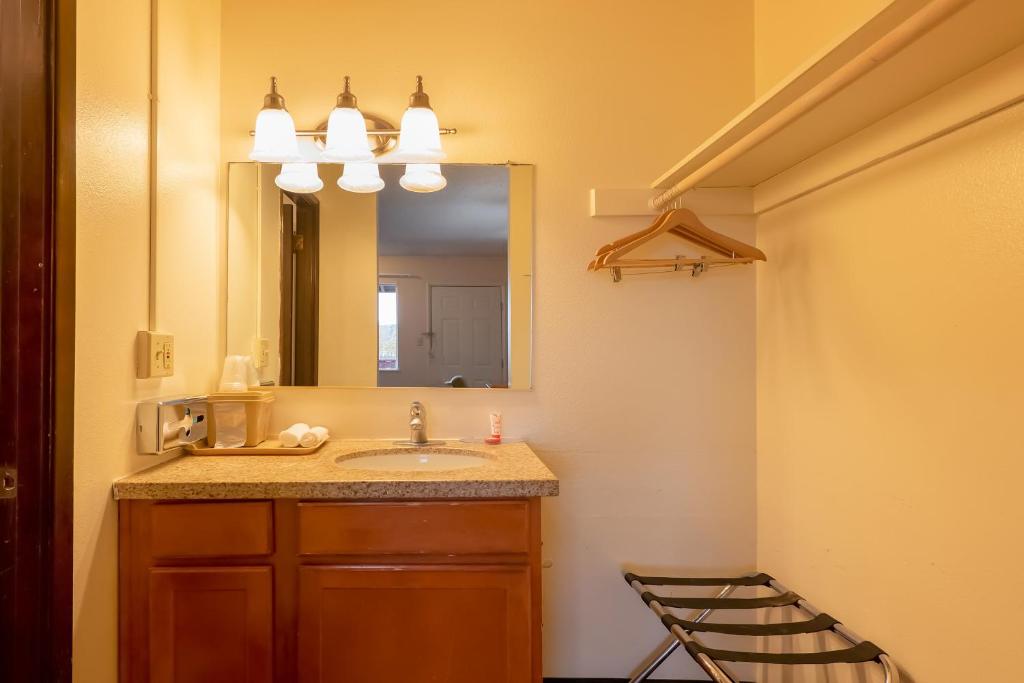 Fotografie z fotogalerie ubytování OYO Hotel Chehalis I-5 South v destinaci Chehalis