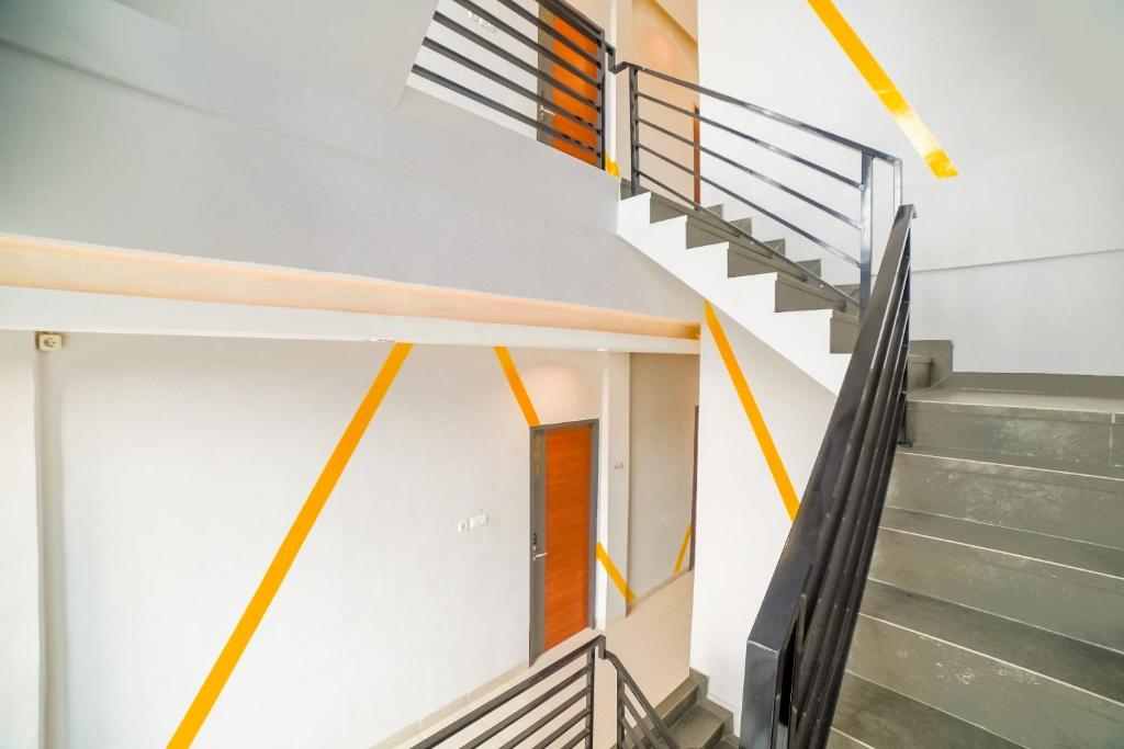 Fotografie z fotogalerie ubytování Capital O 90874 Millenium Inn 2 v destinaci Medan