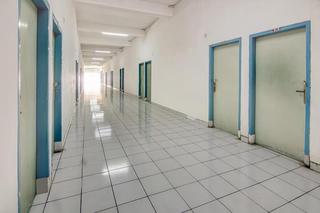 Fotografie z fotogalerie ubytování SPOT ON 90964 Hotel Margadana v destinaci Tegal