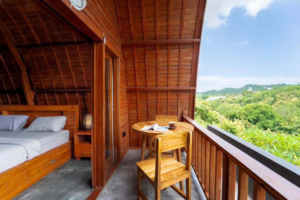 Balkón nebo terasa v ubytování Bagus Ink Surf Camp