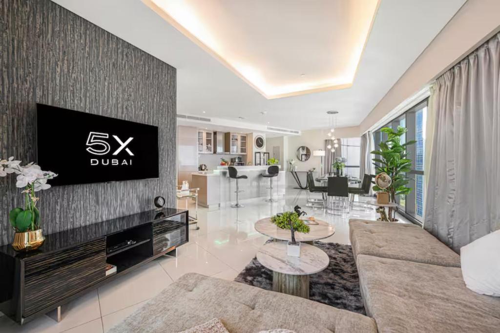 Afbeelding uit fotogalerij van FiveX High-Rise 3BR at Paramount in Sabkhah