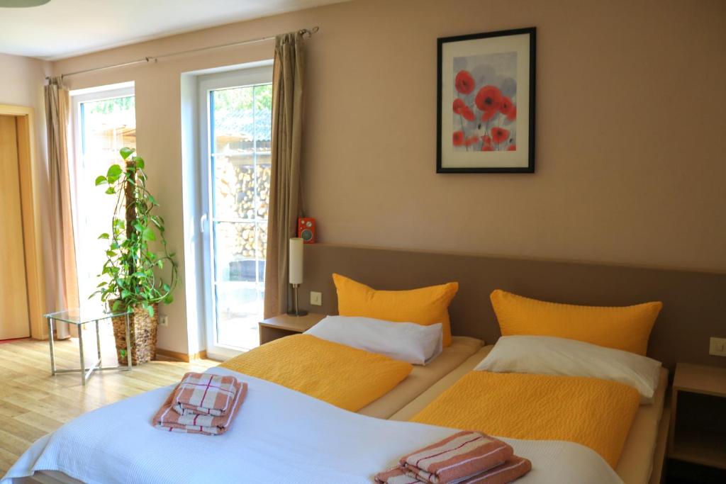 Gasthaus & Pension Am Kurfürstendamm - 8