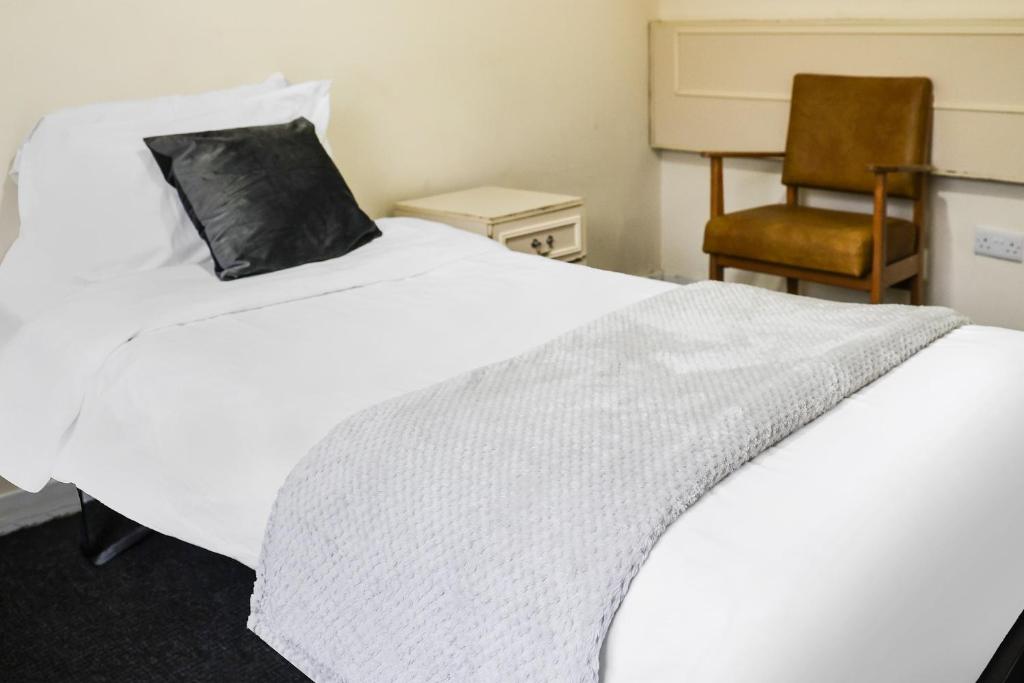 
Standard Single Room
