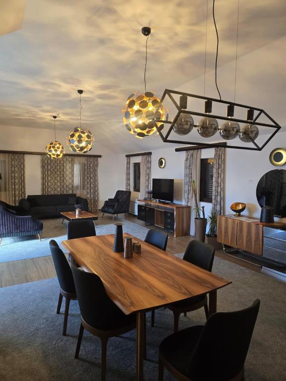 Posezení v ubytování Forte Rose Hotel