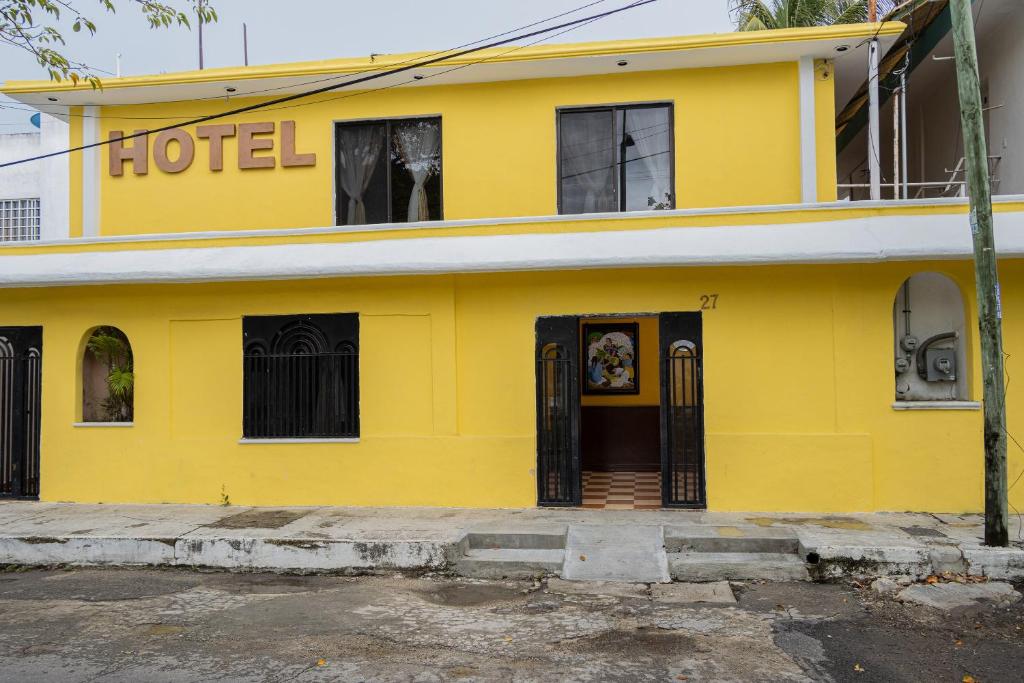 Budova, kde se hotel nachází