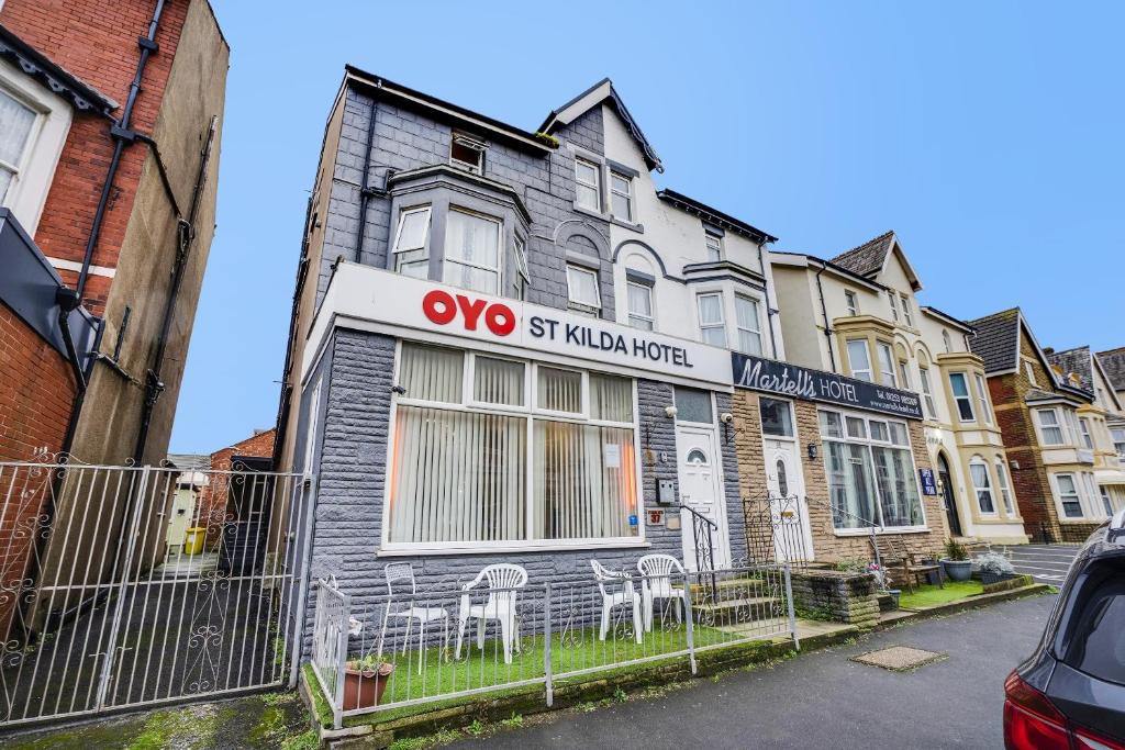 St Kildas, Blackpool Central - Resim 19