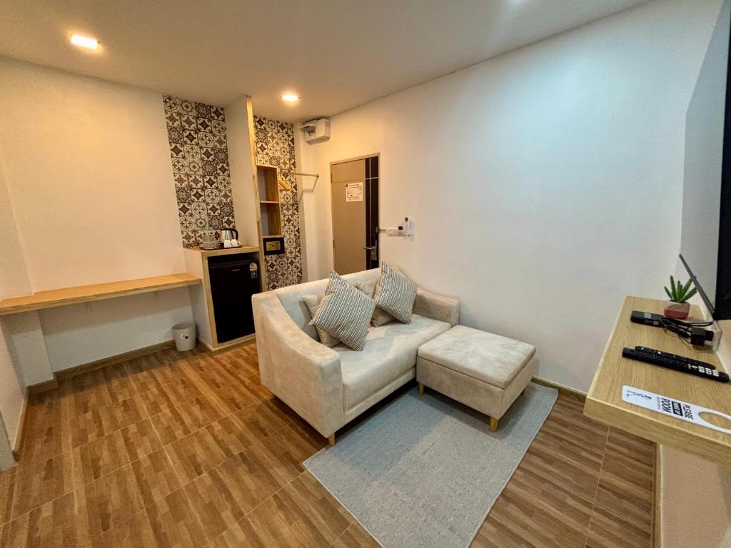 Charm Hostel at Pratumnak - Resim 21