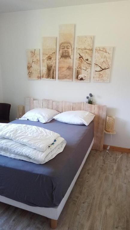 Postel nebo postele na pokoji v ubytování Private room à la Teste
