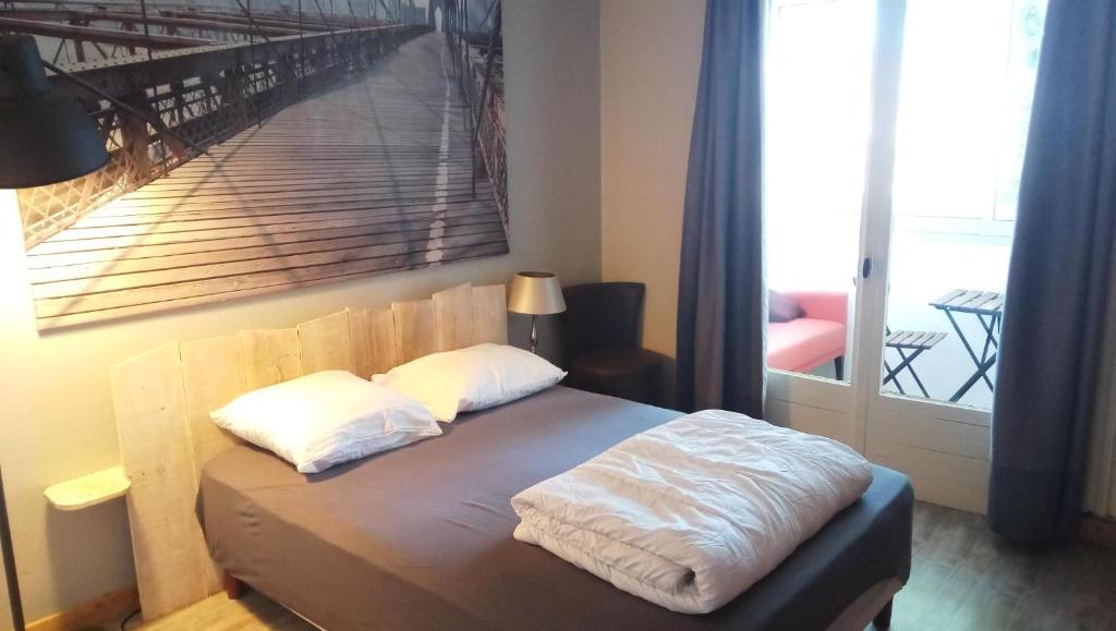 Postel nebo postele na pokoji v ubytování Private room à la Teste