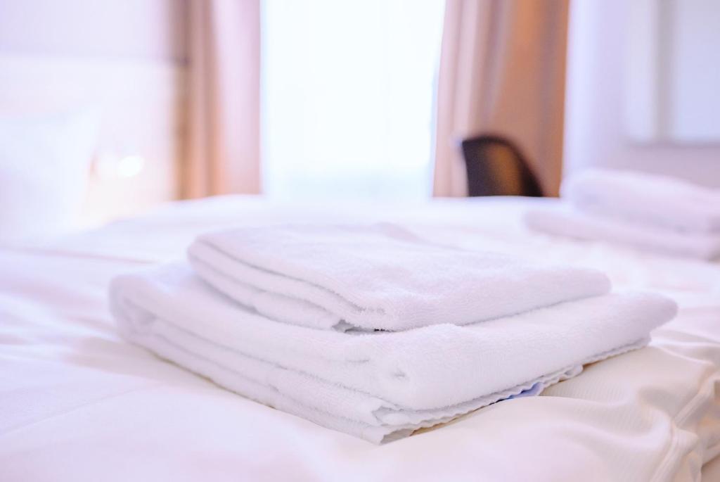 REGIOHOTEL Leipzig West - #Frühstücksbuffet #TopPreisLeistung #FreeParking #Wallbox - Twin Room