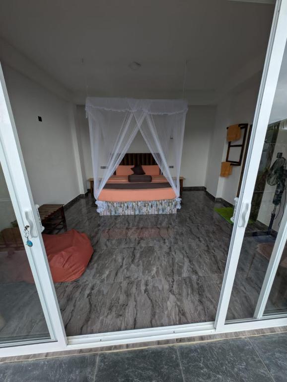 Chamodya Home Stay - 8