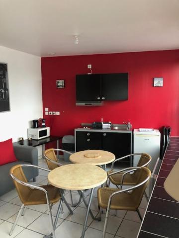 JARDIN FLEURY - Appartement - Begane Grond