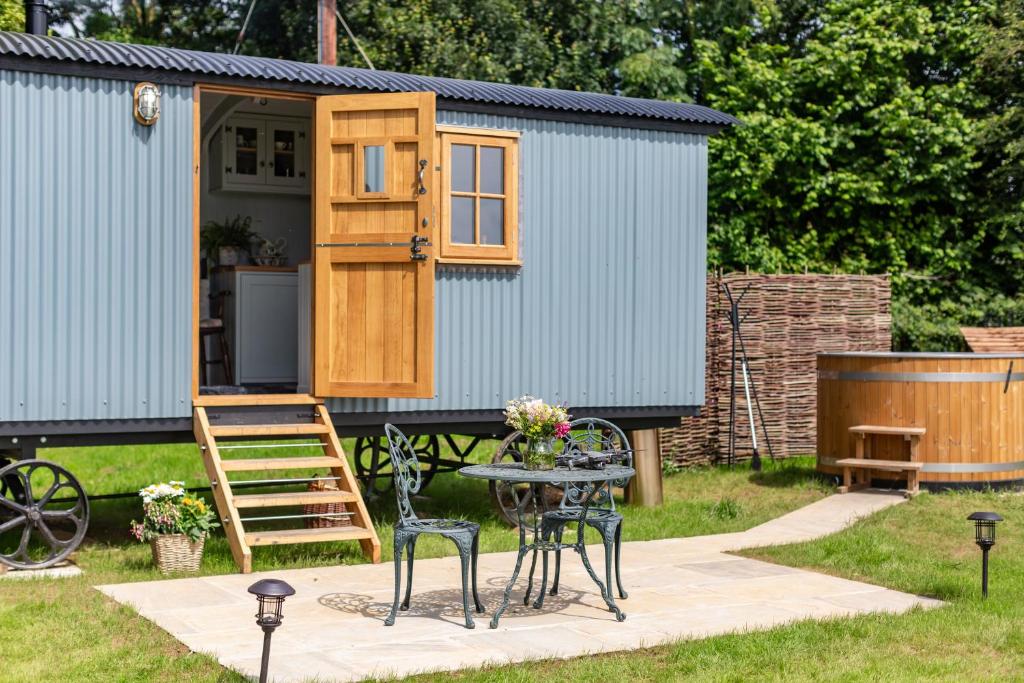 En have udenfor Fern Hill Cabin