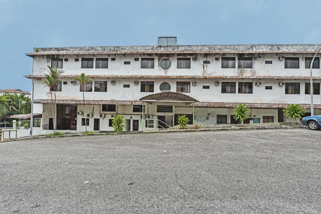 Super OYO 90599 Villa De Rose