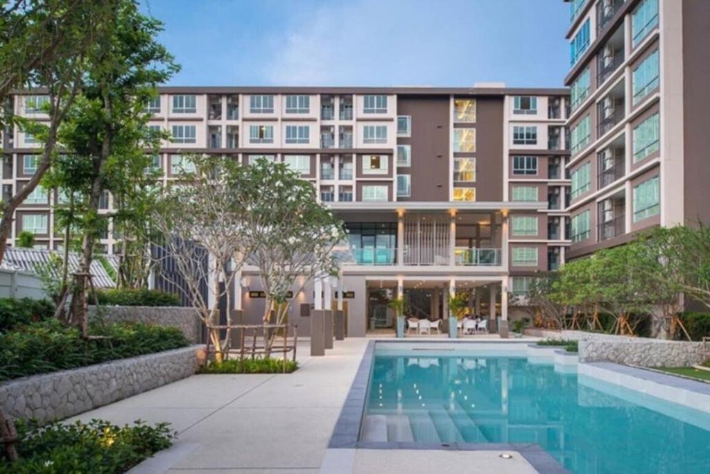 Kolam renang di atau dekat dengan Prime Location in Hua Hin, 350 Meters from Beach