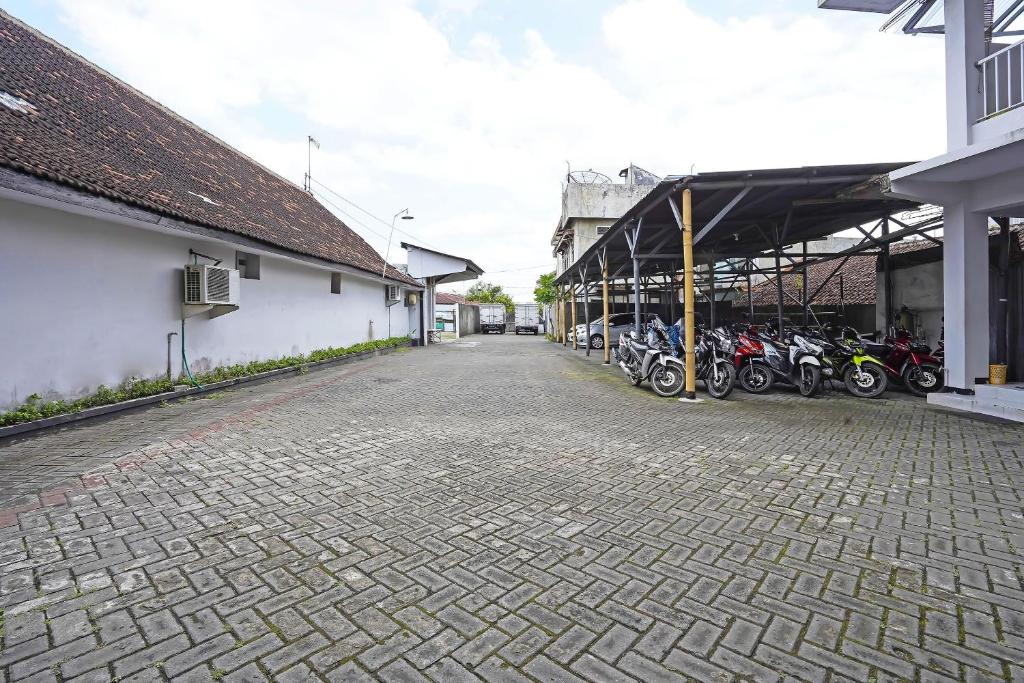 Fotografie z fotogalerie ubytování OYO 91710 Hotel Anugerah v destinaci Jember