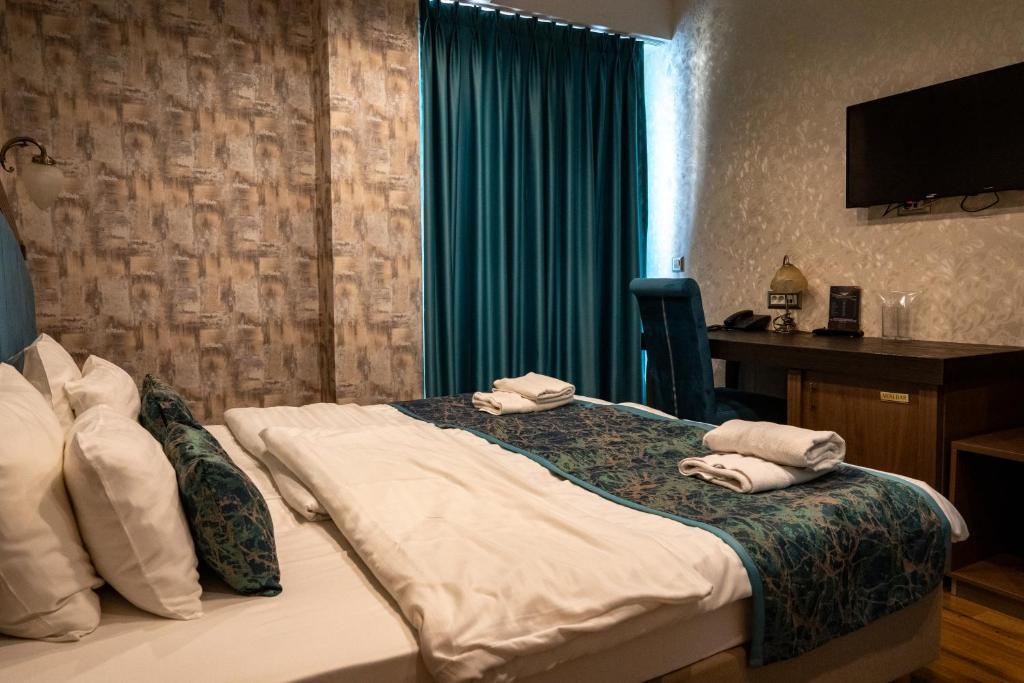 Gallery image of City Palace Hotel in Ohrid