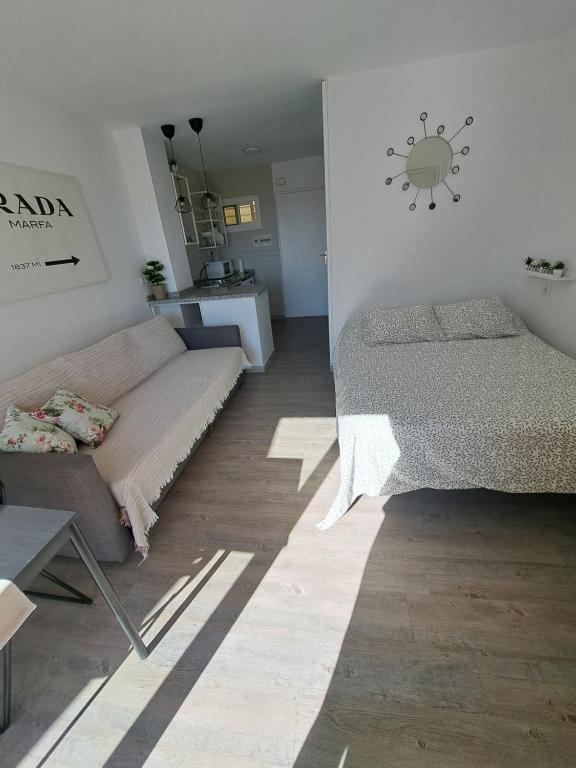 Posteľ alebo postele v izbe v ubytovaní Iris Summer Beach