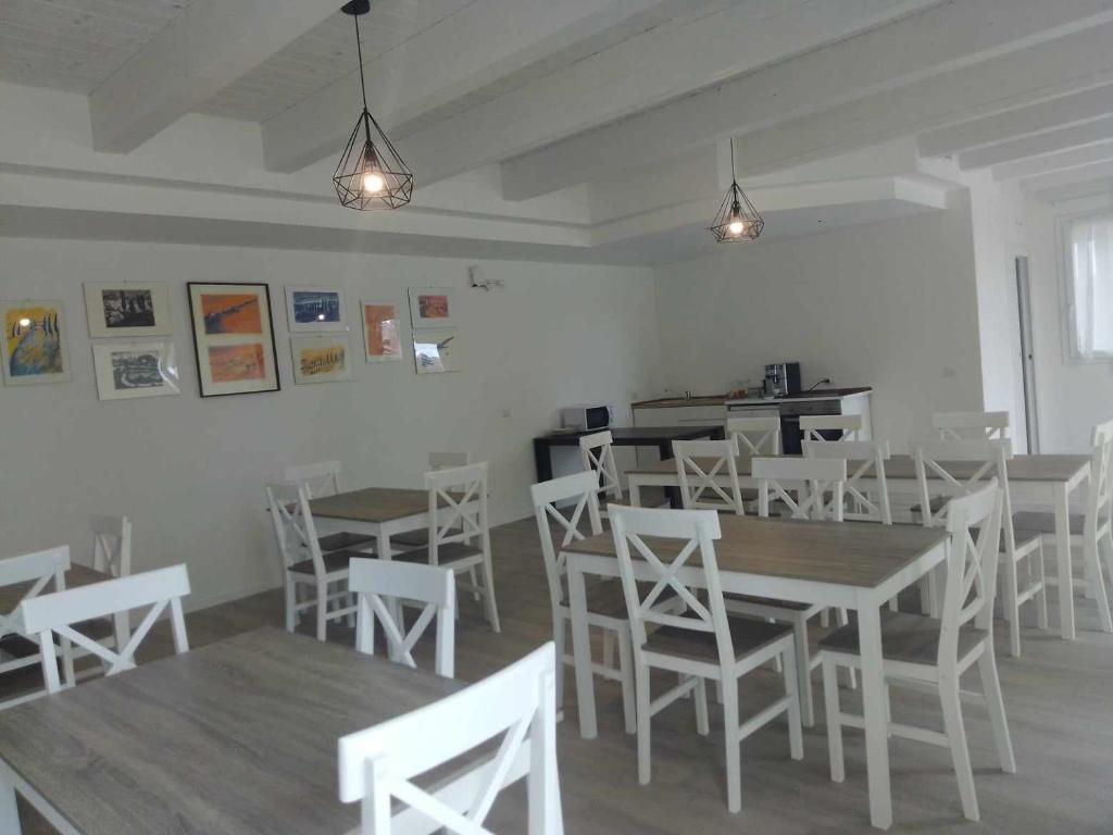 Reštaurácia alebo iné gastronomické zariadenie v ubytovaní Country House-B&B-Appartamenti Ai Cipressi