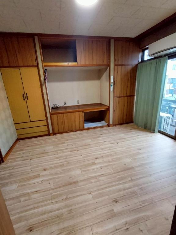 Kuchyň nebo kuchyňský kout v ubytování 木の家ゲストハウス前橋4号館