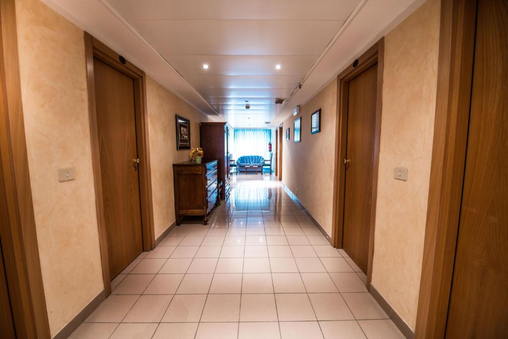 Fotografie z fotogalerie ubytování Hotel Johnson v destinaci Peschiera del Garda