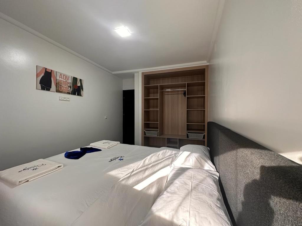 Postel nebo postele na pokoji v ubytování Hotel Cataleya Al-Hoceima