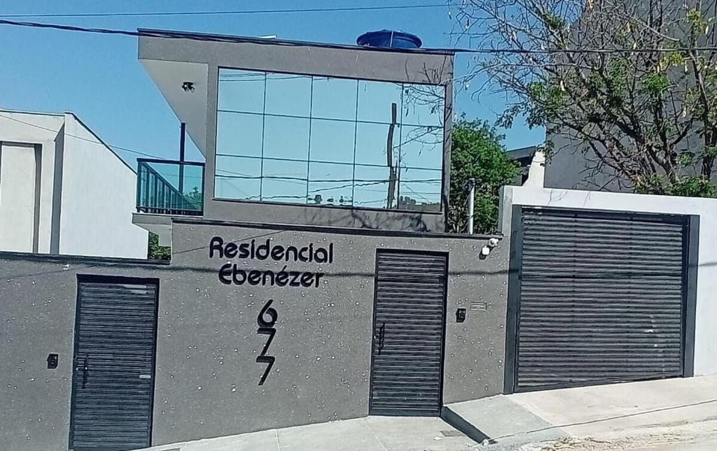 Fotografie z fotogalerie ubytování Kitnet Residencial Ebenézer v destinaci Governador Valadares