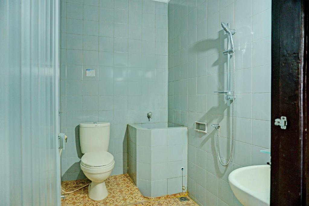 Koupelna v ubytování Super OYO 92189 Wisma Inayah Syariah