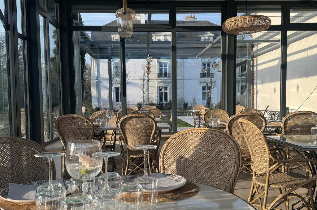 Restaurace v ubytování Les Hayes en Sologne