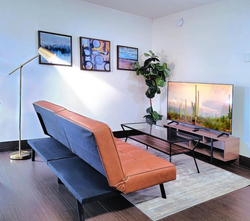 Tempe Oasis - King Suite With Pool View