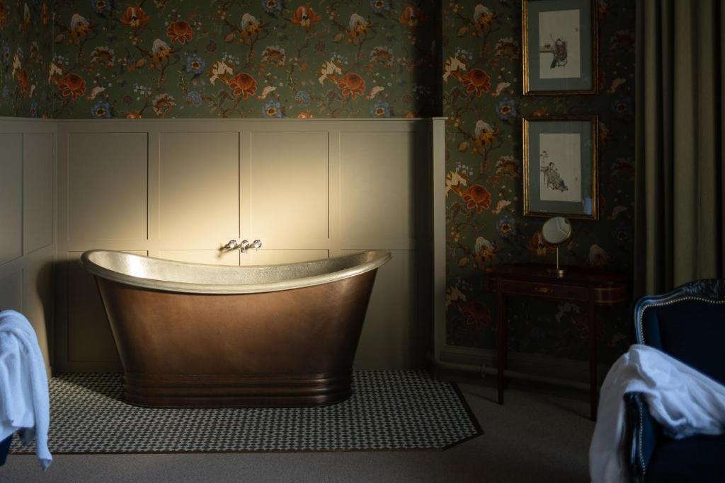 The Churchill Hotel - Resim 38