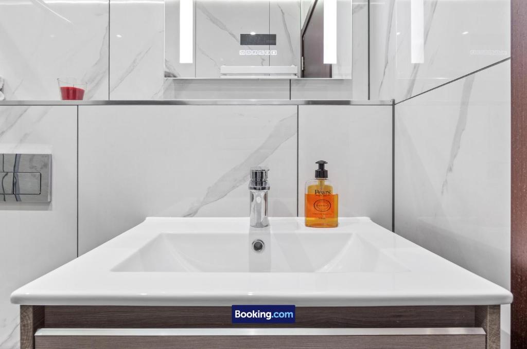 Stylish Studio Apt By Stay Smart Short Lets & Serviced Accommodation Golders Green With Free WiFi - Apartamento Estudio