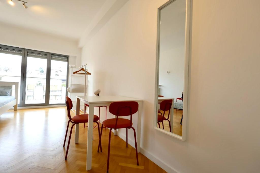 Luxembourg city center stay - Resim 4