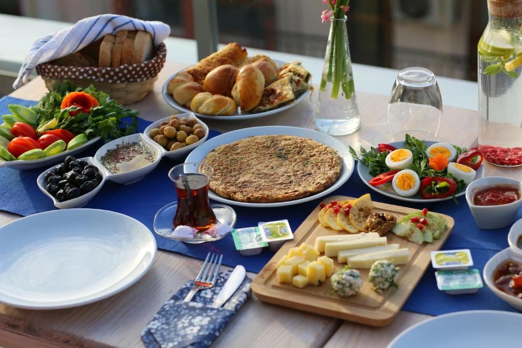 The City Residence Hotel - 8