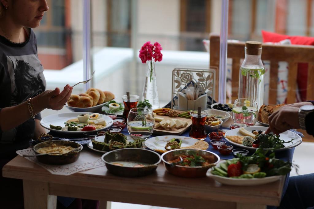 The City Residence Hotel - 9