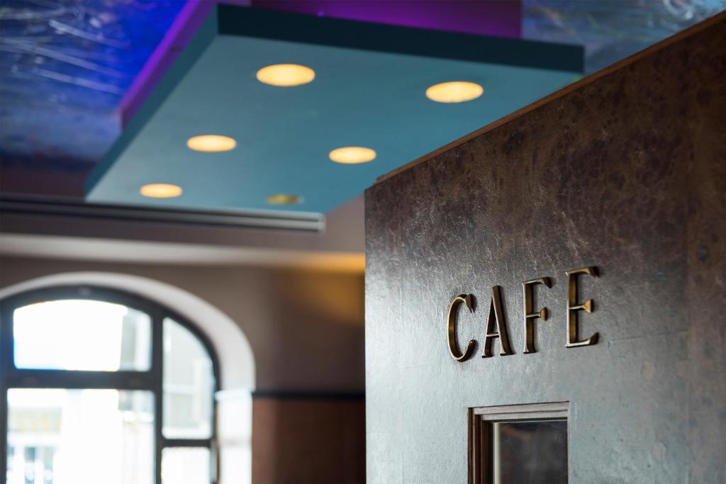 Certifikát, hodnocení, plakát nebo jiný dokument vystavený v ubytování Hotel Deutsches Theater Stadtzentrum