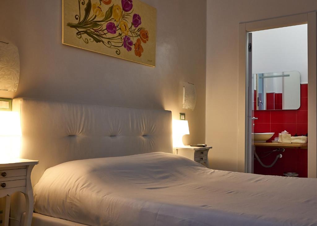 Il Giardino Di Flora con Piscina & Jacuzzi - 13